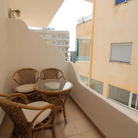Kapllani Hotel