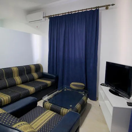 Hotel Kapllani 3*