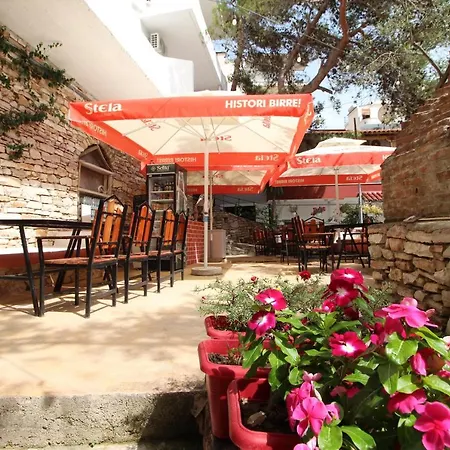 Hotel Kapllani