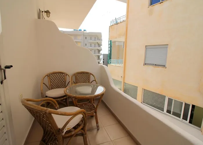Kapllani Hotel
